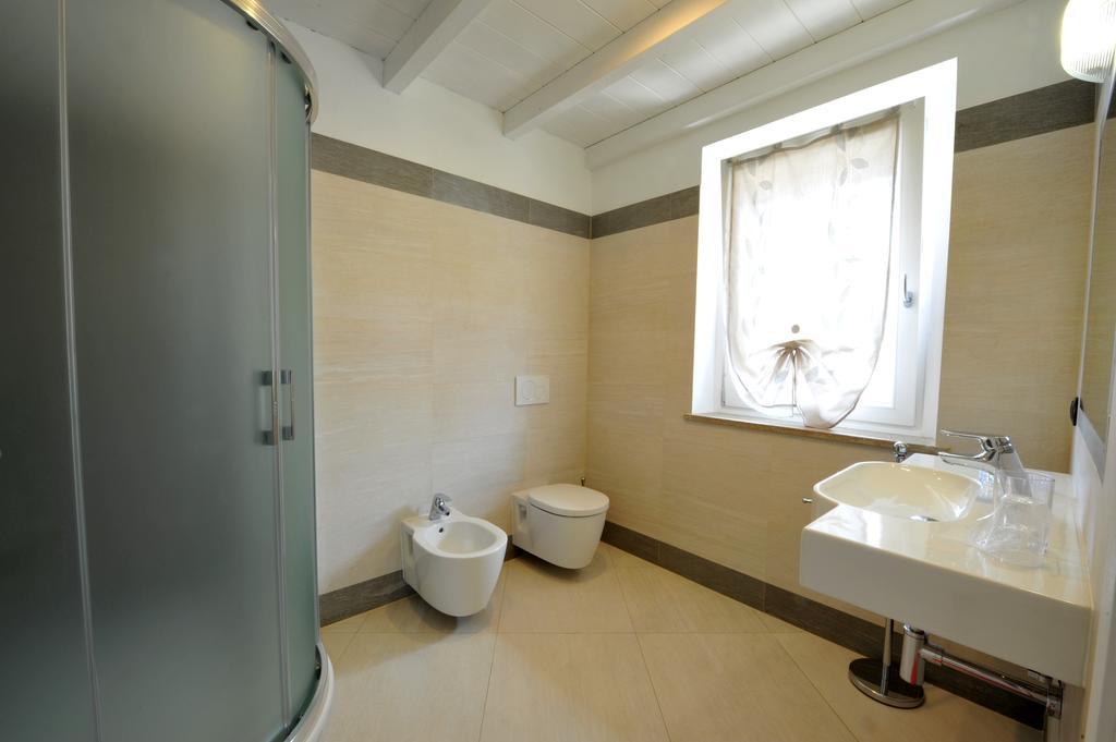 Agriturismo Cascina Varie Castagnito Ngoại thất bức ảnh