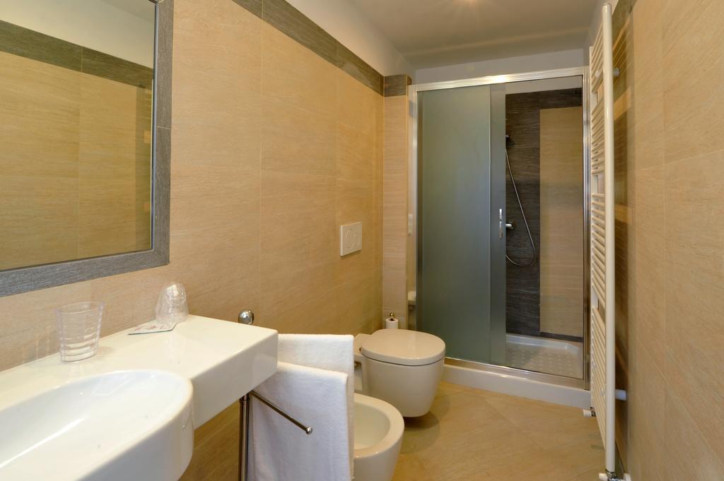Agriturismo Cascina Varie Castagnito Ngoại thất bức ảnh